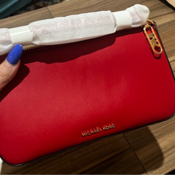 Michael Kors Empire Medium Leather Chain-Link Pochette in Crimson - NWT - Picture 6 of 9